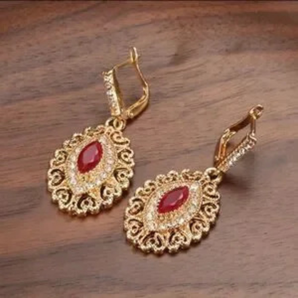 Gorgeous Engraved?Lace Gold?Earrings